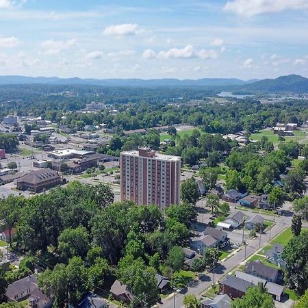 Quaint Studio Apartment In Gadsden, Al ภายนอก รูปภาพ