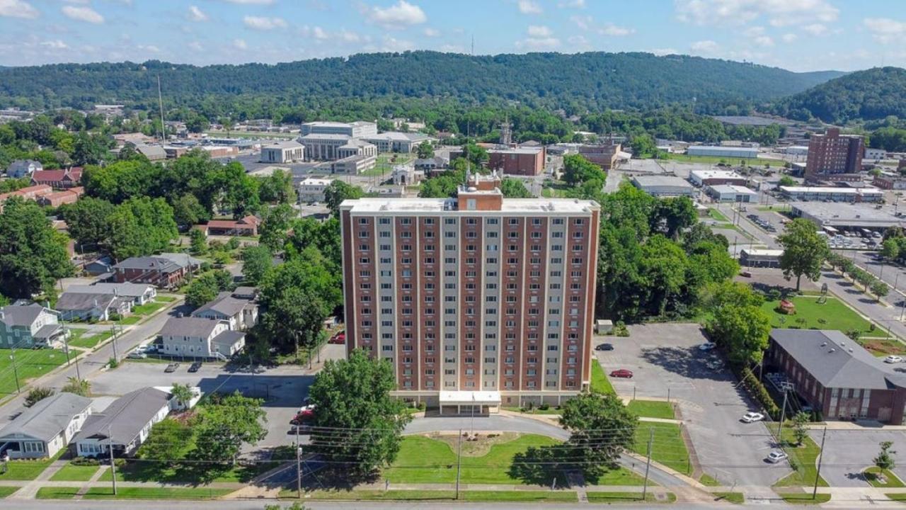 Quaint Studio Apartment In Gadsden, Al ภายนอก รูปภาพ